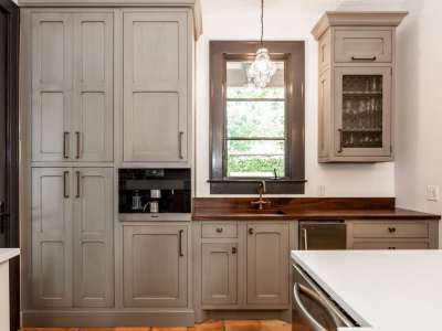 Kitchen-Cabinetry-1601-Forest-Trail-78703-14-min