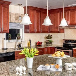 aae15da546cabe686e7154dada68e5896c46fe07_island-life-hero