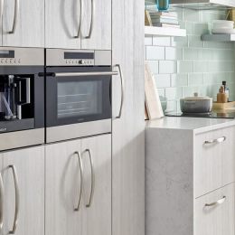 C12357_Milano_Detail_Pantry_Pull_Out-Closed_1C2R_720_1370_80